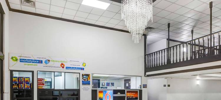 印第安纳波利斯 6 号汽车旅馆(Motel 6 Indianapolis, IN)图片