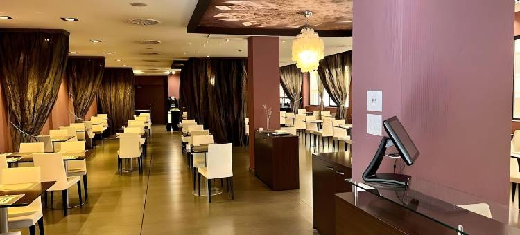 图里亚酒店格拉纳达(Turia Granada)图片