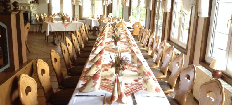 祖尔斯博尔瓦德恩酒店及餐厅(Hotel & Restaurant Zur Spreewälderin)图片