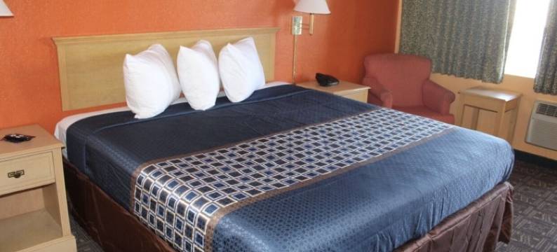 哈钦森汽车旅馆(Hutchinson Inn)图片