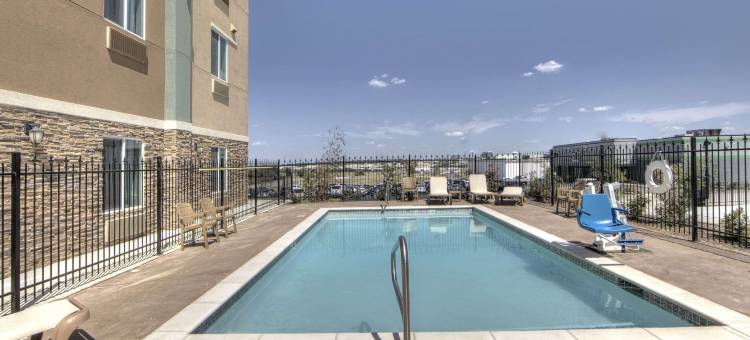 西沃思堡舒适套房酒店(Comfort Inn & Suites, White Settlement-Fort Worth West, TX)图片
