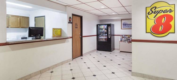 温彻斯特速8酒店(Super 8 by Wyndham Winchester VA)图片