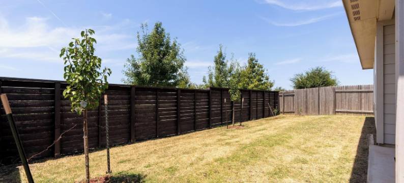 迷人的四卧室宽敞后院在赫托(Charming 4BR Home w Spacious Backyard in Hutto)图片