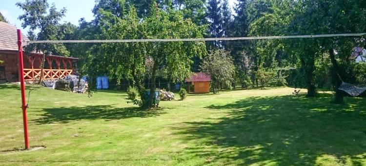 卡尔尼采近波罗的海海滩的房屋(House in Karnice Near Baltic Sea Beach)图片