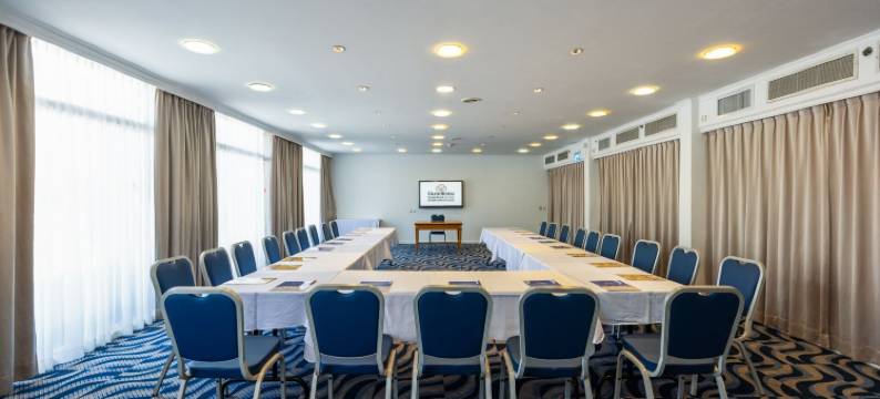 海滩大酒店(Grand Beach Hotel)图片