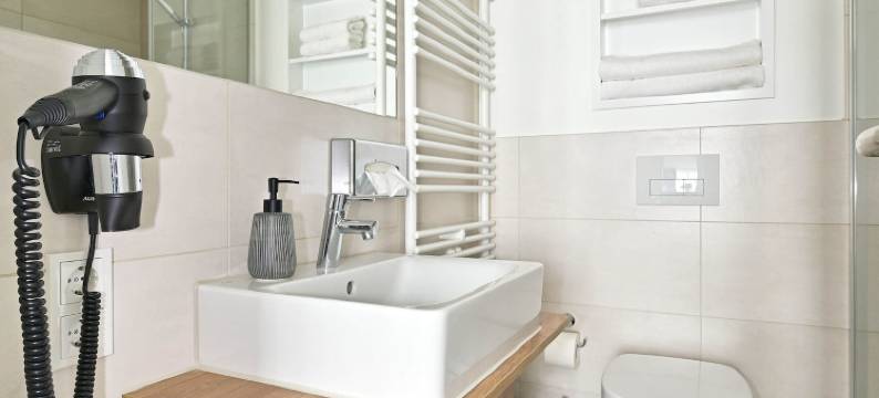 HotelHafen威德尔酒店(HotelHafenWedel)图片