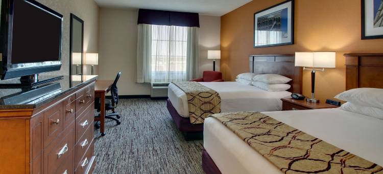 芬德利德鲁里套房酒店(Drury Inn & Suites Findlay)图片