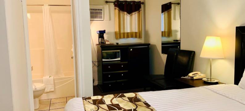 潘提顿汽车旅馆(Traveler's Motel Penticton)图片