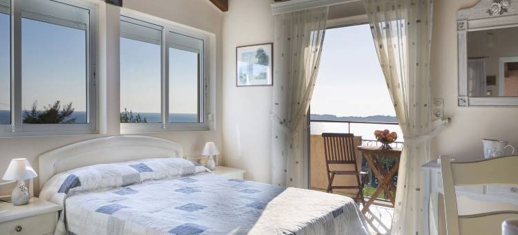 法拿里全景开放式公寓(Panorama Fanari Studios and Apartments)图片