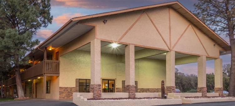 松泉贝斯特韦斯特酒店(Best Western Pine Springs Inn)图片