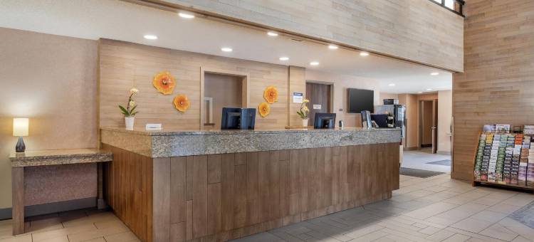 奥克港码头贝斯特韦斯特优质酒店及会议中心(Best Western Plus Oak Harbor Hotel  Conference Center)图片