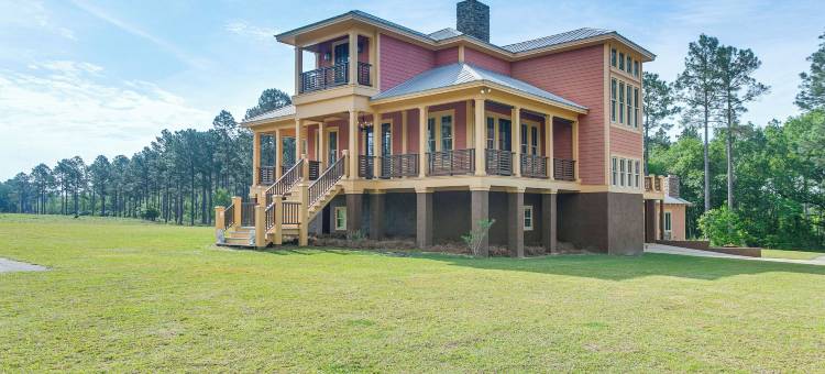 距费茨杰拉德市中心7英里: 宽敞之家 w/ 甲板(7 Mi to Downtown Fitzgerald: Spacious Home w/ Deck)图片