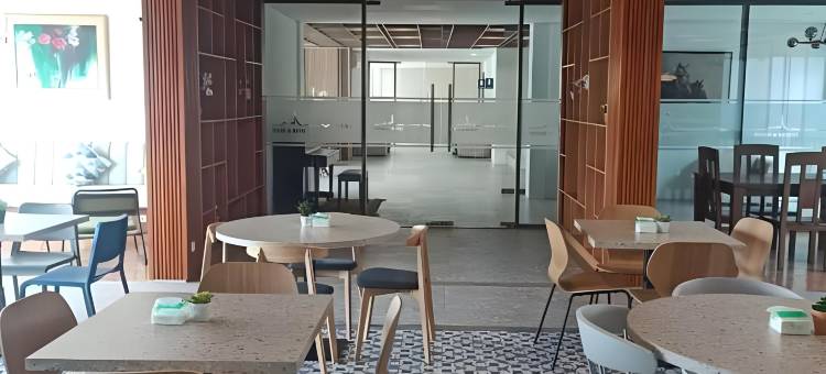 绘卷酒店 - 前称Jatinangor酒店及餐厅(Hotel Emaki Jatinangor - Formerly Jatinangor Hotel & Restaurant)图片