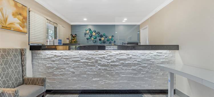礼遇贝斯特韦斯特酒店(Best Western Courtesy Inn - Anaheim Park Hotel)图片
