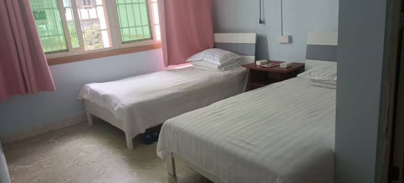 阿连幸福居m客栈(麓景路分店)图片