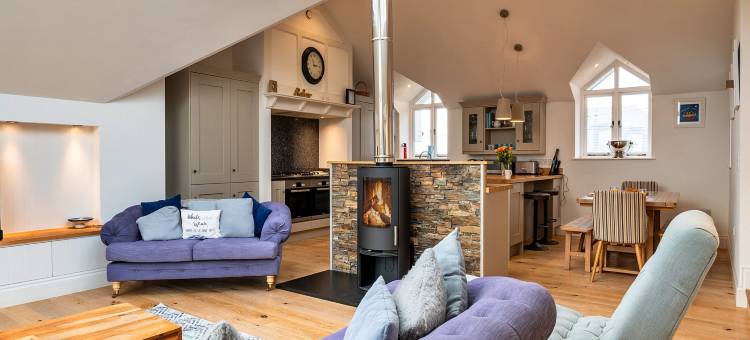康瓦尔郡海景&烧烤乡村别墅(Cottage in Cornwall with Sea Views & BBQ)图片