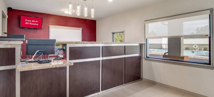 南卡罗来纳圣乔治红顶酒店(Red Roof Inn St George, SC)图片