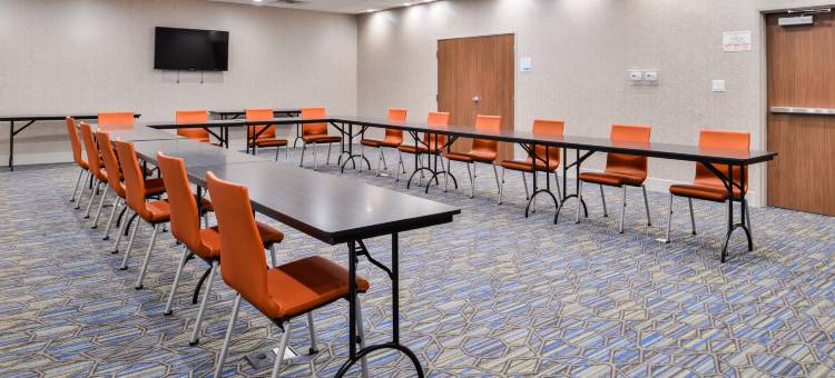 Holiday Inn Express Early图片