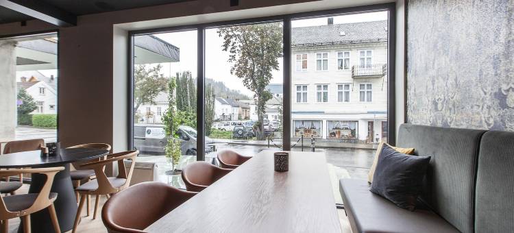 斯堪迪克维多利亚弗洛罗酒店 - 挪威 6900 马克加塔 43 号(Scandic Victoria Florø)图片