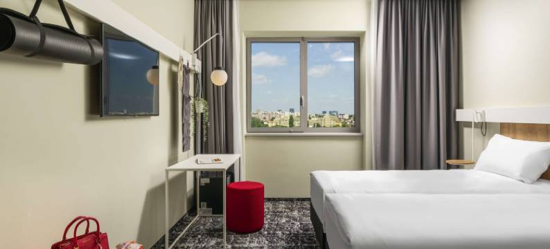 宜必思布加勒斯特理工大学酒店(Ibis Bucharest Politehnica)图片