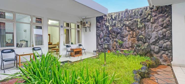 OYO 94802 普里玛酒店(OYO 94802 Hotel Prima)图片