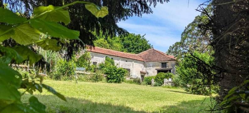 多尔多纳庄园(Domaine de la Dordrona)图片