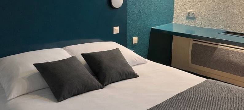 凡尔登尊贵酒店-真实巴拉丁斯(Hôtel Restaurant le Privilège - Authentic by Balladins)图片