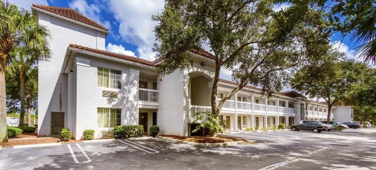 科勒尔斯普林斯福特拉得乐6号酒店(Studio 6 Extended Stay - Coral Springs, FL - Fort  Lauderdale)图片