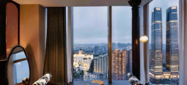 垚景阁·French Retro暮野高空|法式设计师影音民宿(花果园店)图片