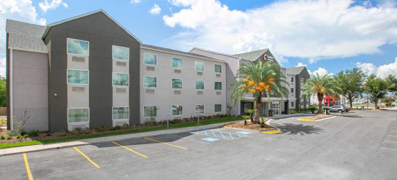 霍马舒适套房酒店(Comfort Inn & Suites Houma)图片