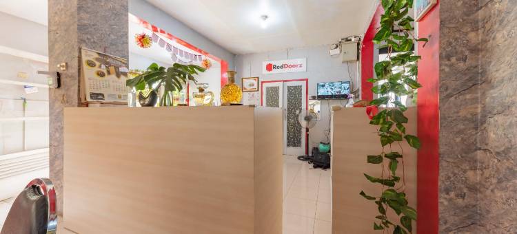 RedDoorz Syariah Near Ciledug Station图片