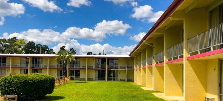 日落旅馆曼宁 I 95(Sunset Inn Manning I 95)图片