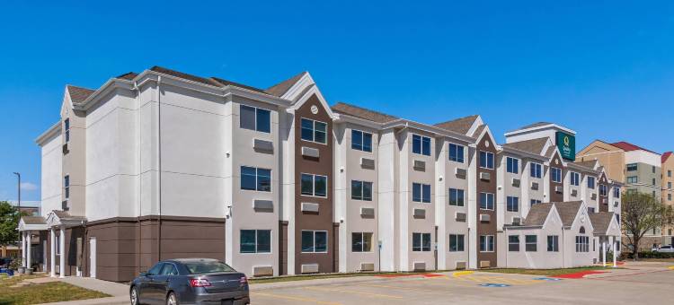 沃思堡北-霍尔特姆城品质酒店及套房(Quality Inn & Suites Fort Worth North - Haltom City)图片