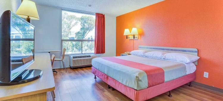 旧金山6号汽车旅馆 - 红木城(Motel 6 Belmont, CA - San Francisco - Redwood City)图片