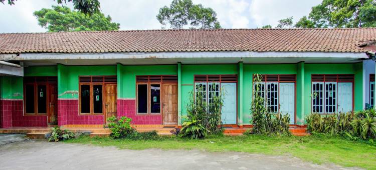 Hotel O Pondok Wisata Kurniawan 2NearWonogondang Camp ( Bumi Perkemahan Wonogondang )图片