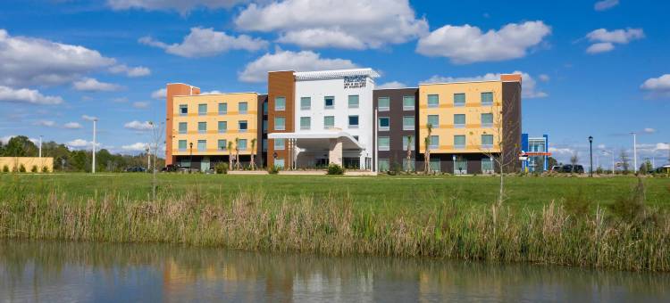 坦帕韦斯利查普尔万枫酒店及套房(Fairfield Inn & Suites Tampa Wesley Chapel)图片
