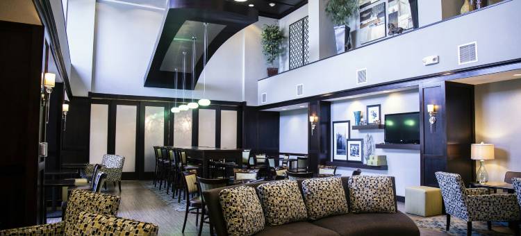 莎朗欢朋酒店(Hampton Inn & Suites Sharon)图片