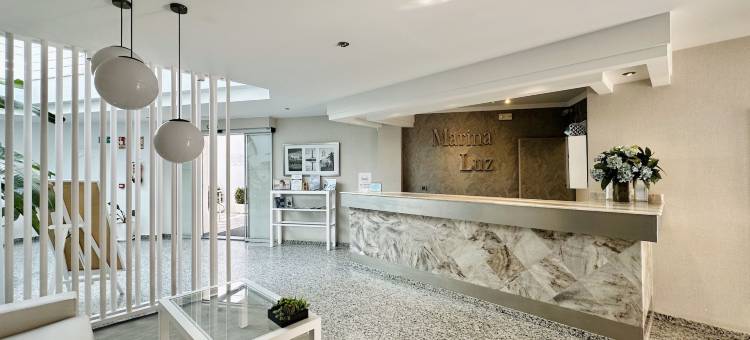 鲁兹码头公寓酒店(Hotel Apartamentos Marina Luz)图片
