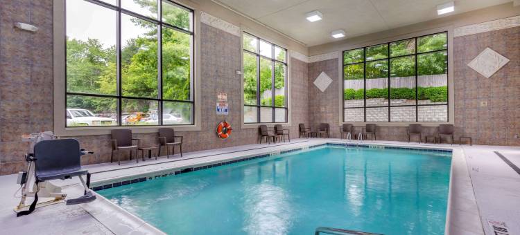 布恩大学区舒适套房酒店(Comfort Suites Boone - University Area)图片