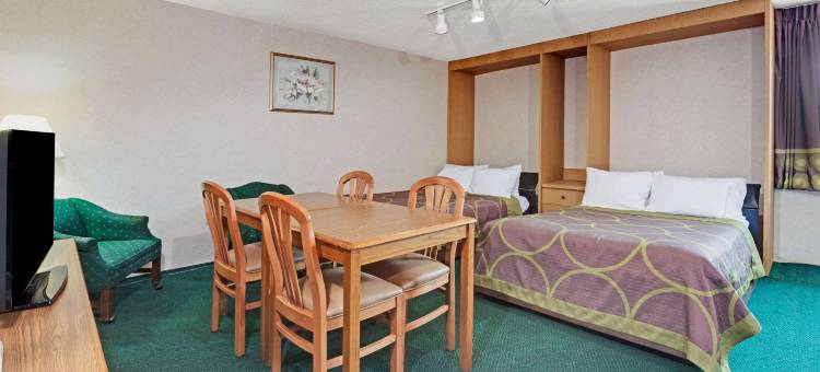 肯莫尔-布法罗-尼亚加拉瀑布地区速8酒店(Super 8 by Wyndham Kenmore/Buffalo/Niagara Falls Area)图片