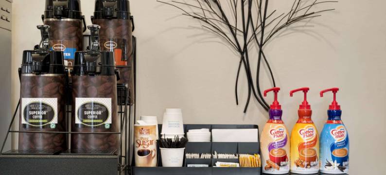 布法罗温德姆呗盟酒店(Baymont by Wyndham Buffalo)图片