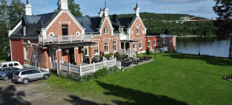 伯爵库登斯酒店 & 餐厅(Björkuddens Hotell & Restaurang)图片