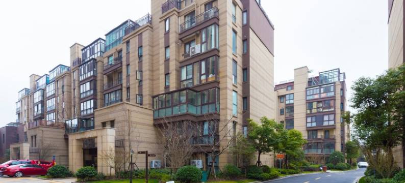 上海龙大叠拼别墅图片