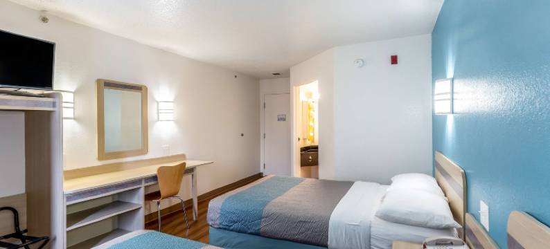 圣路易斯东6号汽车旅馆- 凯西维尔II(Motel 6 Caseyville, IL)图片