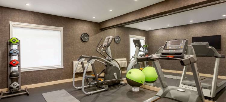 西多伦多密西沙加戴斯酒店(Days Inn by Wyndham Toronto West Mississauga)图片