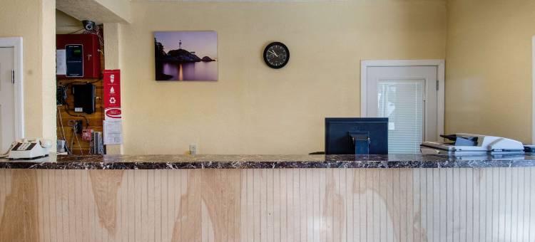 西雅茅斯伊克诺旅馆(位于科德角)(Econo Lodge West Yarmouth on Cape Cod)图片