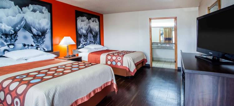 吉丁斯温德姆速 8 酒店(Super 8 by Wyndham Giddings)图片