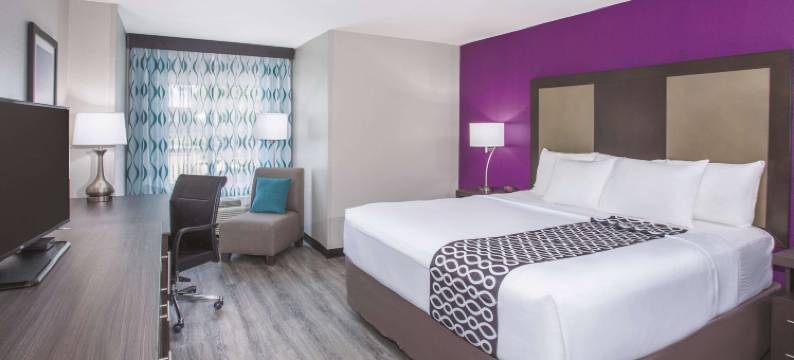 埃芬汉拉昆塔温德姆套房酒店(La Quinta Inn & Suites by Wyndham Effingham)图片