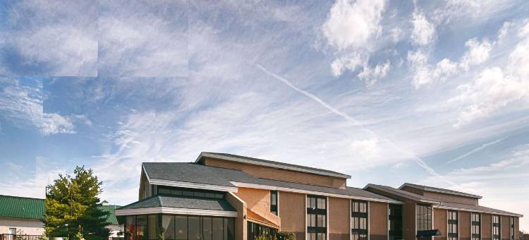 阿什伯里贝斯特韦斯特酒店(Best Western Ashbury Inn)图片