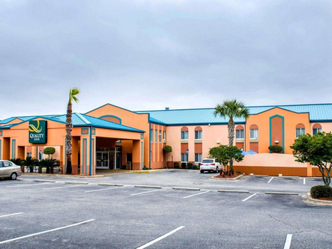 佛罗里达彭萨科拉 - 西 I-10 6 号开放式客房